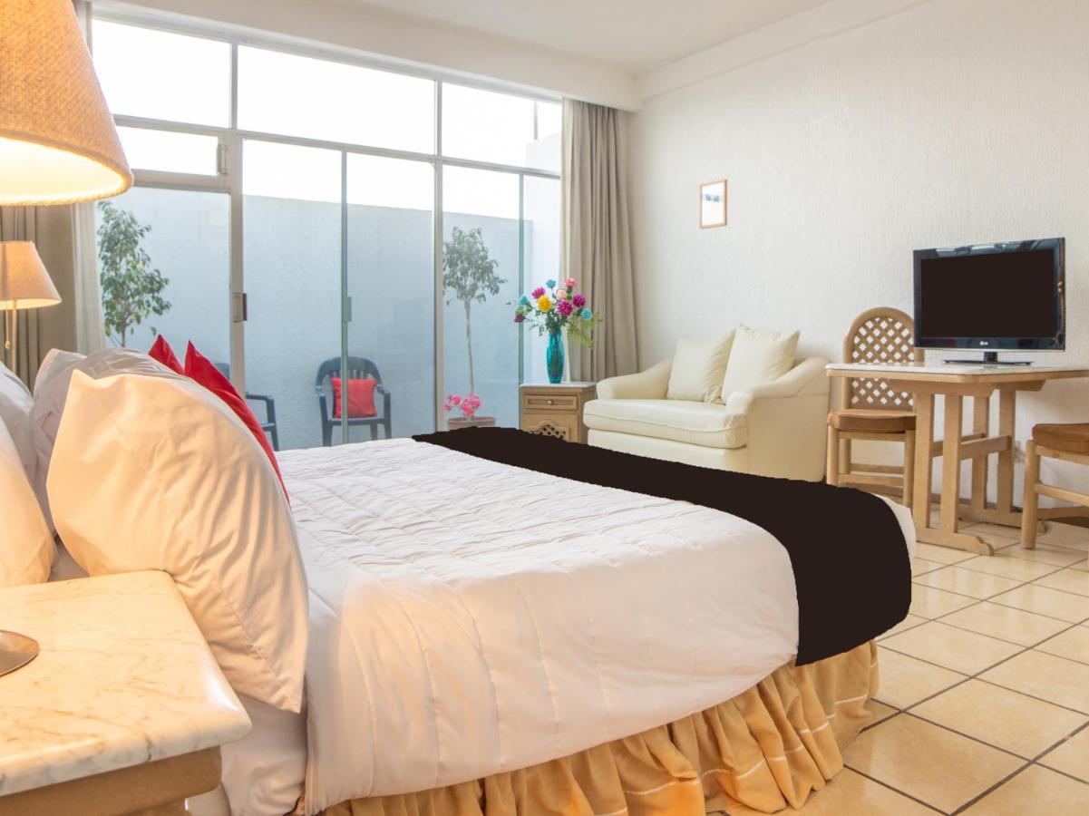 Capital O Hotel Villa Monini ปวยบลา ภายนอก รูปภาพ